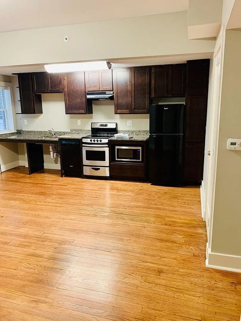 1 bd floorplan